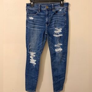 American Eagle Outfitters Blue Distressed Women's Skinny Jeans